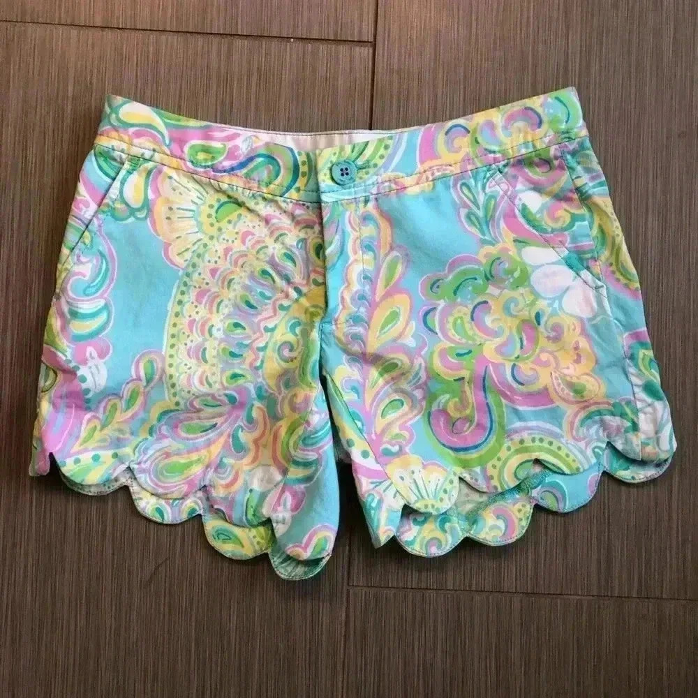 Lilly Pulitzer buttercup shorts